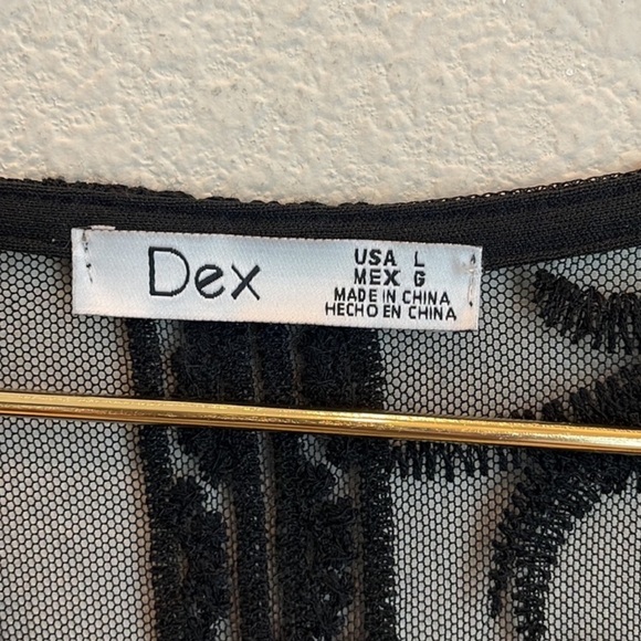 Dex Sheer Fringe Lace Kimono Size Large - Picture 6 of 8